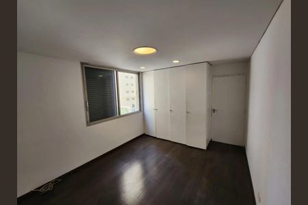 Apartamento para alugar com 178m², 3 quartos e 2 vagas