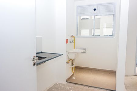 Apartamento à venda com 40m², 2 quartos e sem vaga Apartamento à venda com 40m², 2 quartos e sem vagaCozinha e Área de Serviço