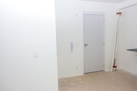 Sala de apartamento à venda com 2 quartos, 40m² em Jurubatuba, São Paulo