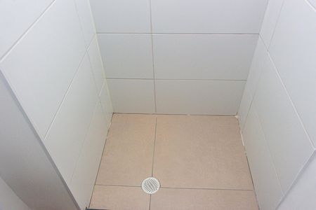 Apartamento à venda com 40m², 2 quartos e sem vaga Apartamento à venda com 40m², 2 quartos e sem vagaBanheiro