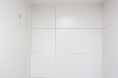 Apartamento à venda com 40m², 2 quartos e sem vaga Apartamento à venda com 40m², 2 quartos e sem vagaBanheiro