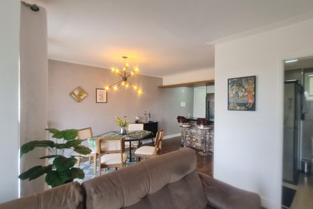 Apartamento para alugar com 71m², 2 quartos e 2 vagasSala