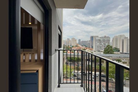 Sacada  de apartamento para alugar com 1 quarto, 27m² em Campo Belo, São Paulo