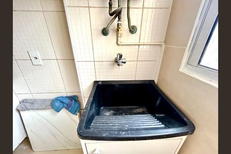 Apartamento à venda com 45m², 2 quartos e 1 vagaÁrea de Serviço