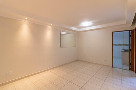 Sala de casa para alugar com 1 quarto, 50m² em Jardim Santa Edwirges, Guarulhos