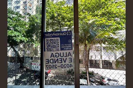 Apartamento à venda com 130m², 3 quartos e 1 vagaPlaca