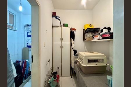 Apartamento à venda com 130m², 3 quartos e 1 vagaÁrea de serviço - suíte 