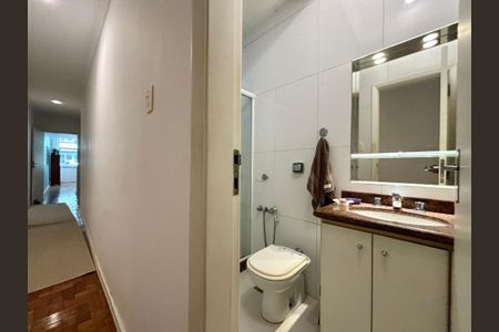 Apartamento à venda com 130m², 3 quartos e 1 vagaBanheiro social