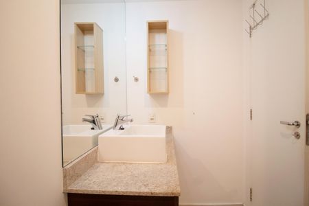 Apartamento para alugar com 114m², 2 quartos e 2 vagas