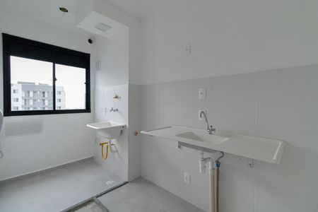 Apartamento para alugar com 38m², 2 quartos e 1 vagaSala/Cozinha/Área de Serviço 