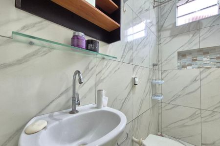 Casa para alugar com 190m², 4 quartos e 3 vagasBanheiro