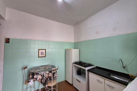 Casa para alugar com 190m², 4 quartos e 3 vagasCozinha 