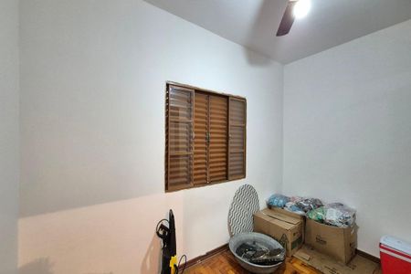 Quarto 1  de casa para alugar com 4 quartos, 190m² em Jardim Garcia, Campinas