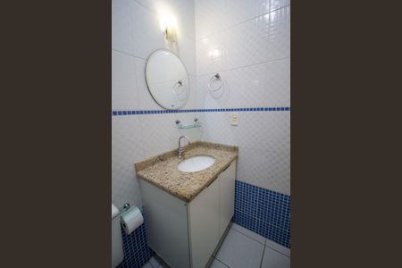 Apartamento para alugar com 92m², 2 quartos e 1 vaga Apartamento para alugar com 92m², 2 quartos e 1 vagaBanheiro Social