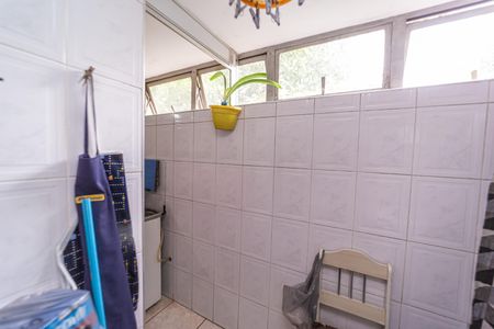 Apartamento para alugar com 76m², 2 quartos e 1 vagaÁrea de Serviço