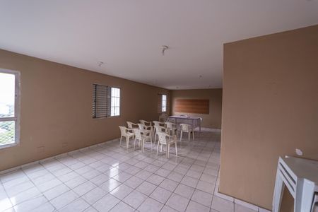 Apartamento para alugar com 76m², 2 quartos e 1 vagaÁrea comum - Salão de festas