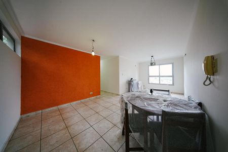 Sala de apartamento para alugar com 2 quartos, 78m² em Cangaiba, São Paulo