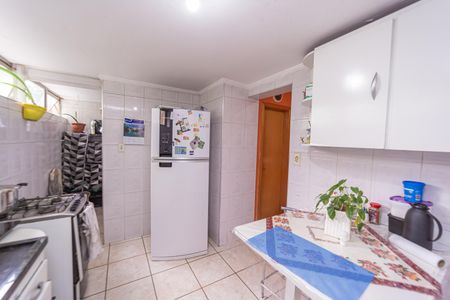 Apartamento para alugar com 76m², 2 quartos e 1 vagaCozinha