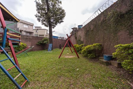 Apartamento para alugar com 76m², 2 quartos e 1 vagaÁrea comum - Playground