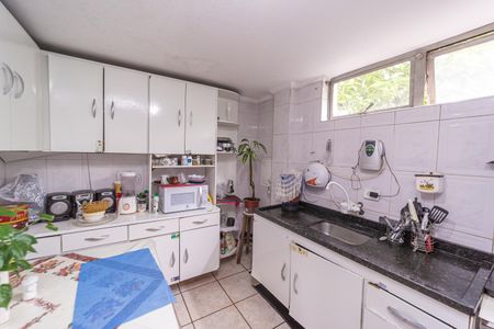 Apartamento para alugar com 76m², 2 quartos e 1 vagaCozinha