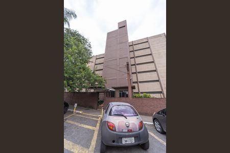 Apartamento para alugar com 76m², 2 quartos e 1 vagaFachada