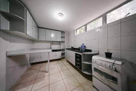 Apartamento para alugar com 78m², 2 quartos e sem vagaCozinha