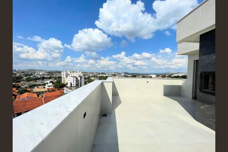 Apartamento à venda com 144m², 4 quartos e 2 vagasTerraço Cobertura