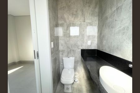 Apartamento à venda com 144m², 4 quartos e 2 vagasBanheiro suíte 1