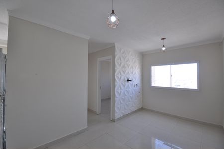 Sala de apartamento para alugar com 2 quartos, 45m² em Jardim Modelo, São Paulo