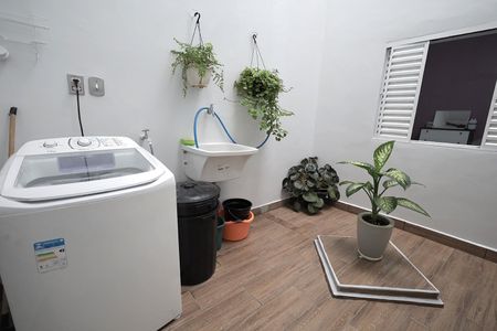 Casa para alugar com 137m², 3 quartos e 2 vagas Casa para alugar com 137m², 3 quartos e 2 vagasÁrea de Serviço