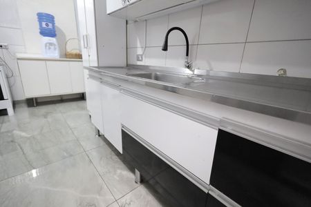 Casa para alugar com 137m², 3 quartos e 2 vagas Casa para alugar com 137m², 3 quartos e 2 vagasCozinha