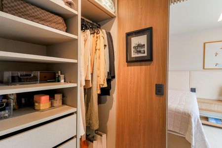 Apartamento à venda com 103m², 2 quartos e 2 vagasCloset da Suíte 1