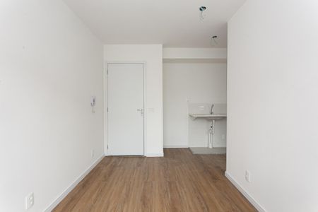 Apartamento para alugar com 34m², 2 quartos e sem vaga Apartamento para alugar com 34m², 2 quartos e sem vagaSala