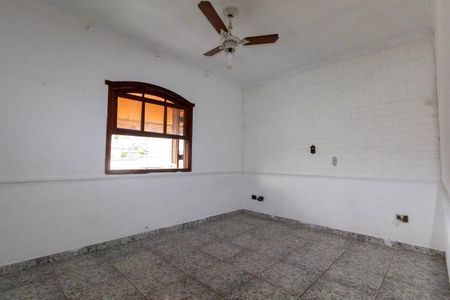 Casa à venda com 289m², 3 quartos e 2 vagasQuarto 3
