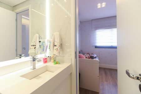 Apartamento à venda com 112m², 3 quartos e 2 vagasBanheiro Suíte 2