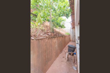 Casa à venda com 150m², 4 quartos e 2 vagasQuintal