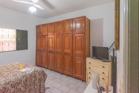 Casa à venda com 150m², 4 quartos e 2 vagasQuarto 3