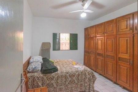 Casa à venda com 150m², 4 quartos e 2 vagasQuarto 3