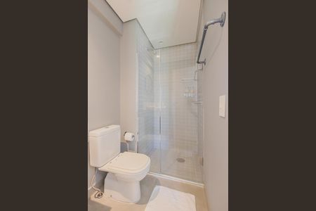 Apartamento para alugar com 45m², 1 quarto e 1 vaga Apartamento para alugar com 45m², 1 quarto e 1 vagaBanheiro da Suíte