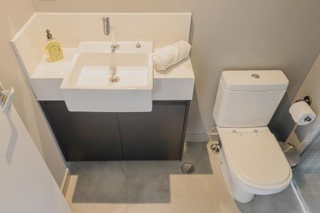 Apartamento para alugar com 45m², 1 quarto e 1 vaga Apartamento para alugar com 45m², 1 quarto e 1 vagaBanheiro da Suíte