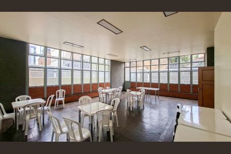 Apartamento à venda com 193m², 4 quartos e 2 vagasÁrea comum - Salão de festas 2