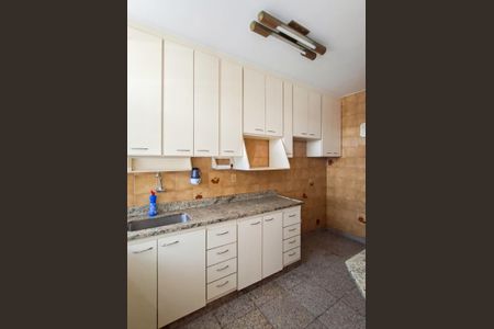 Apartamento à venda com 193m², 4 quartos e 2 vagasCozinha e Área de Serviço