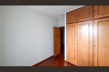 Apartamento à venda com 193m², 4 quartos e 2 vagasQuarto