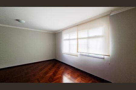 Apartamento à venda com 193m², 4 quartos e 2 vagasSala