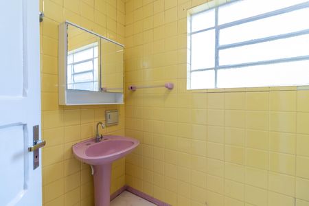 Apartamento para alugar com 85m², 3 quartos e sem vagaBanheiro