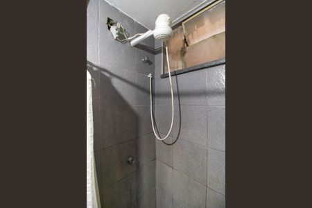 Apartamento à venda com 48m², 2 quartos e sem vaga Apartamento à venda com 48m², 2 quartos e sem vagaBanheiro