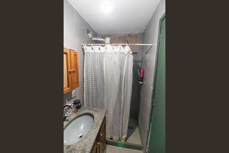 Apartamento à venda com 48m², 2 quartos e sem vaga Apartamento à venda com 48m², 2 quartos e sem vagaBanheiro