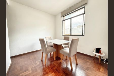 Apartamento à venda com 3 quartos, 93m² em Anchieta, Belo Horizonte