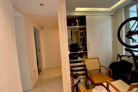 Apartamento para alugar com 267m², 5 quartos e 2 vagas Apartamento para alugar com 267m², 5 quartos e 2 vagasQUARTO 5