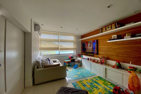 Apartamento para alugar com 267m², 5 quartos e 2 vagas Apartamento para alugar com 267m², 5 quartos e 2 vagasQUARTO 1